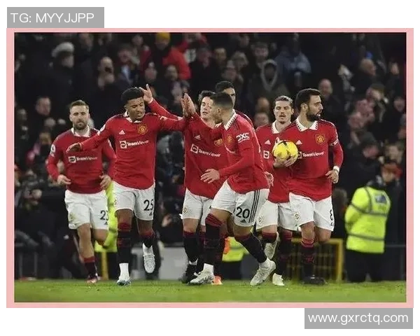 利兹联主场迎战曼联双方争夺英超积分榜重要一战