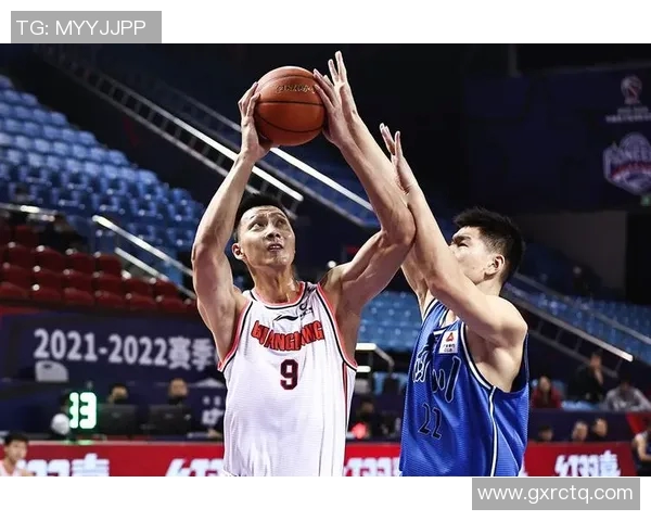 2021年广东队与四川队激战回顾精彩瞬间与战术分析